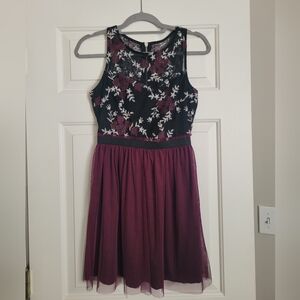 NWT Speechless (Kohl's) Burgundy and Black Floral Dress, Women's Medium